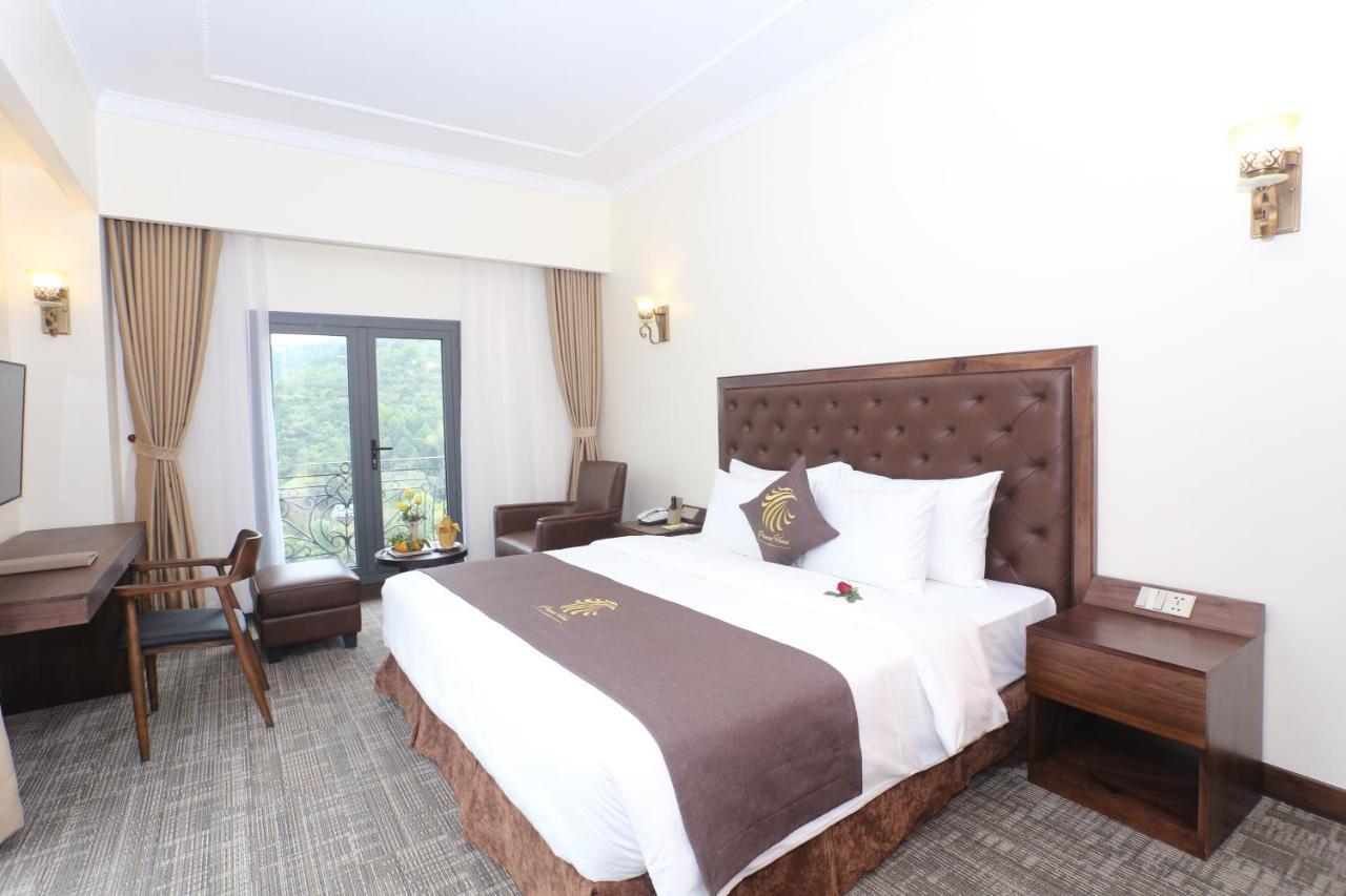 Phoenix Hotel Ha Giang Exteriör bild